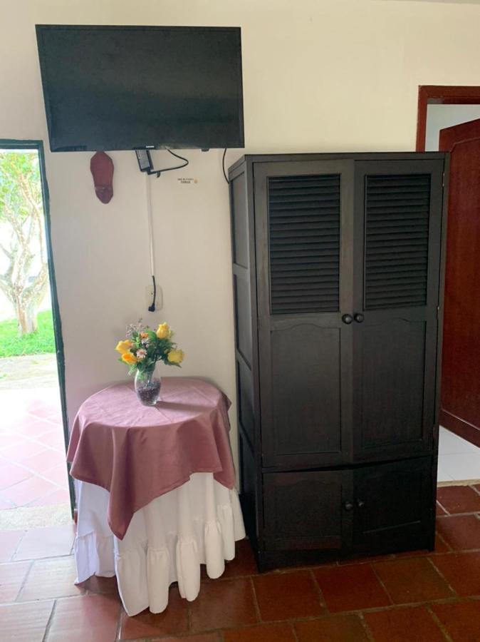 Hotel Campestre La Loma Curití Extérieur photo