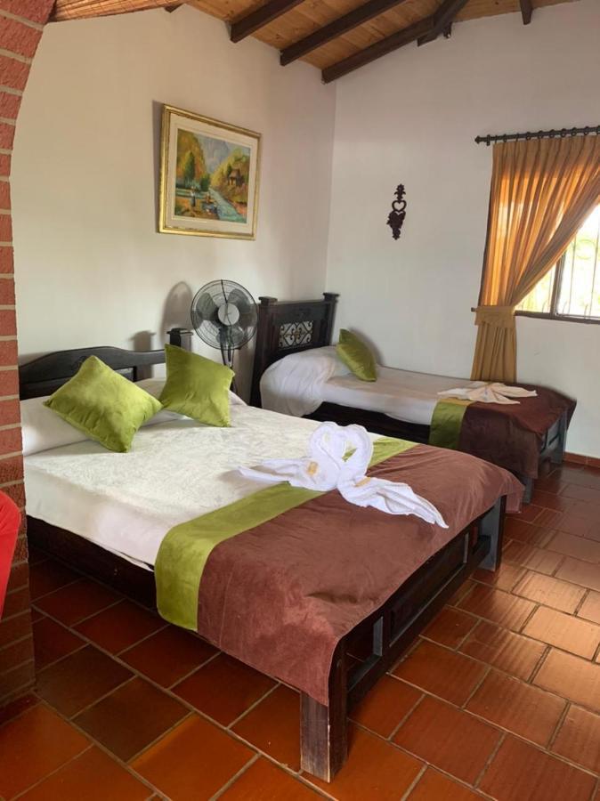 Hotel Campestre La Loma Curití Extérieur photo