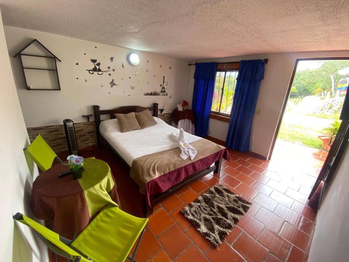 Hotel Campestre La Loma Curití Extérieur photo
