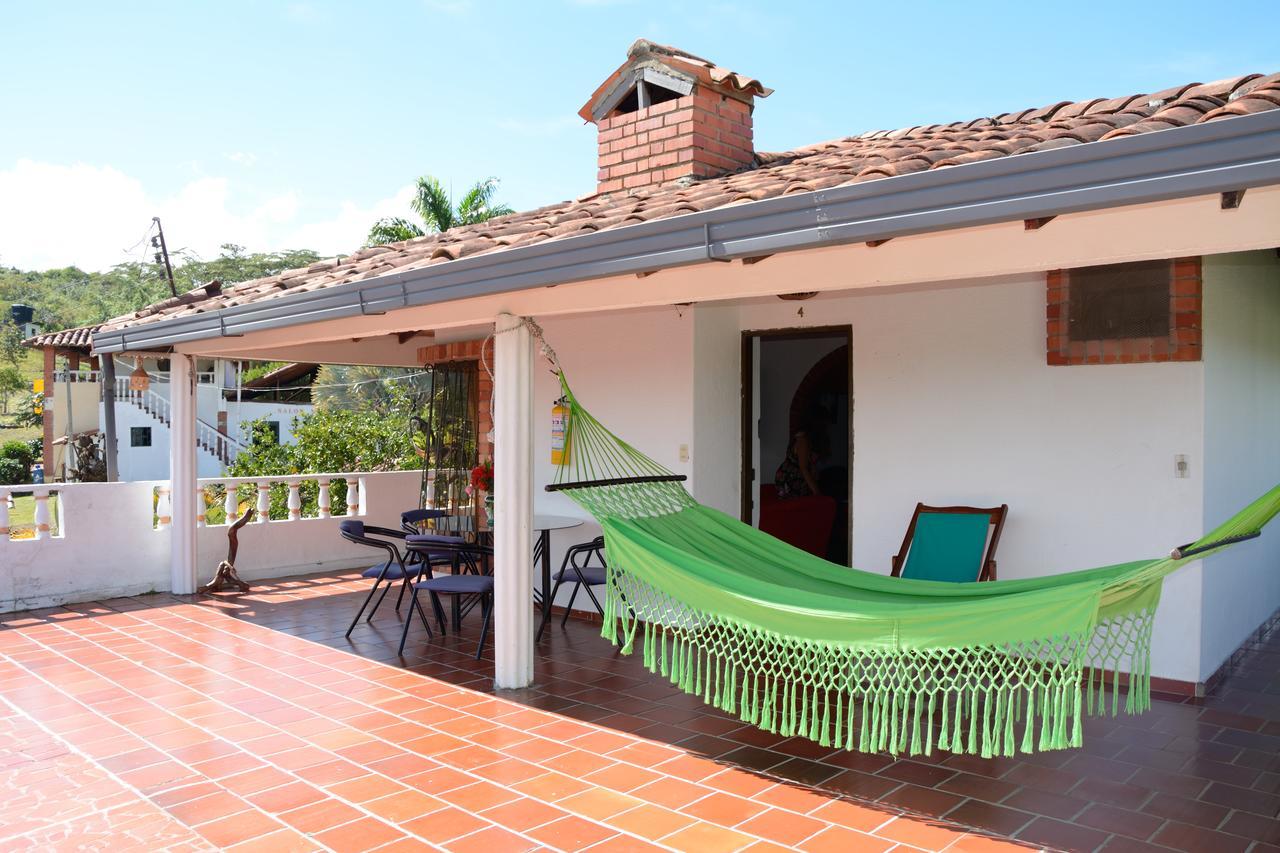 Hotel Campestre La Loma Curití Extérieur photo