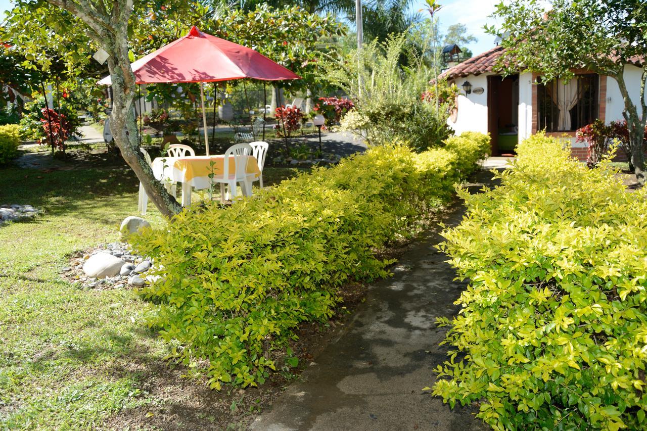 Hotel Campestre La Loma Curití Extérieur photo